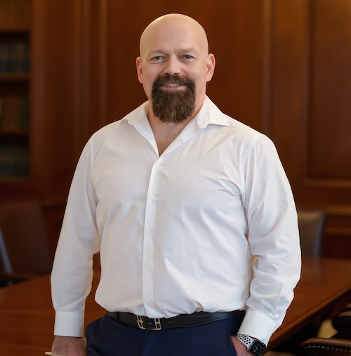 Gene Avakyan, CEO of VUGA Foundation